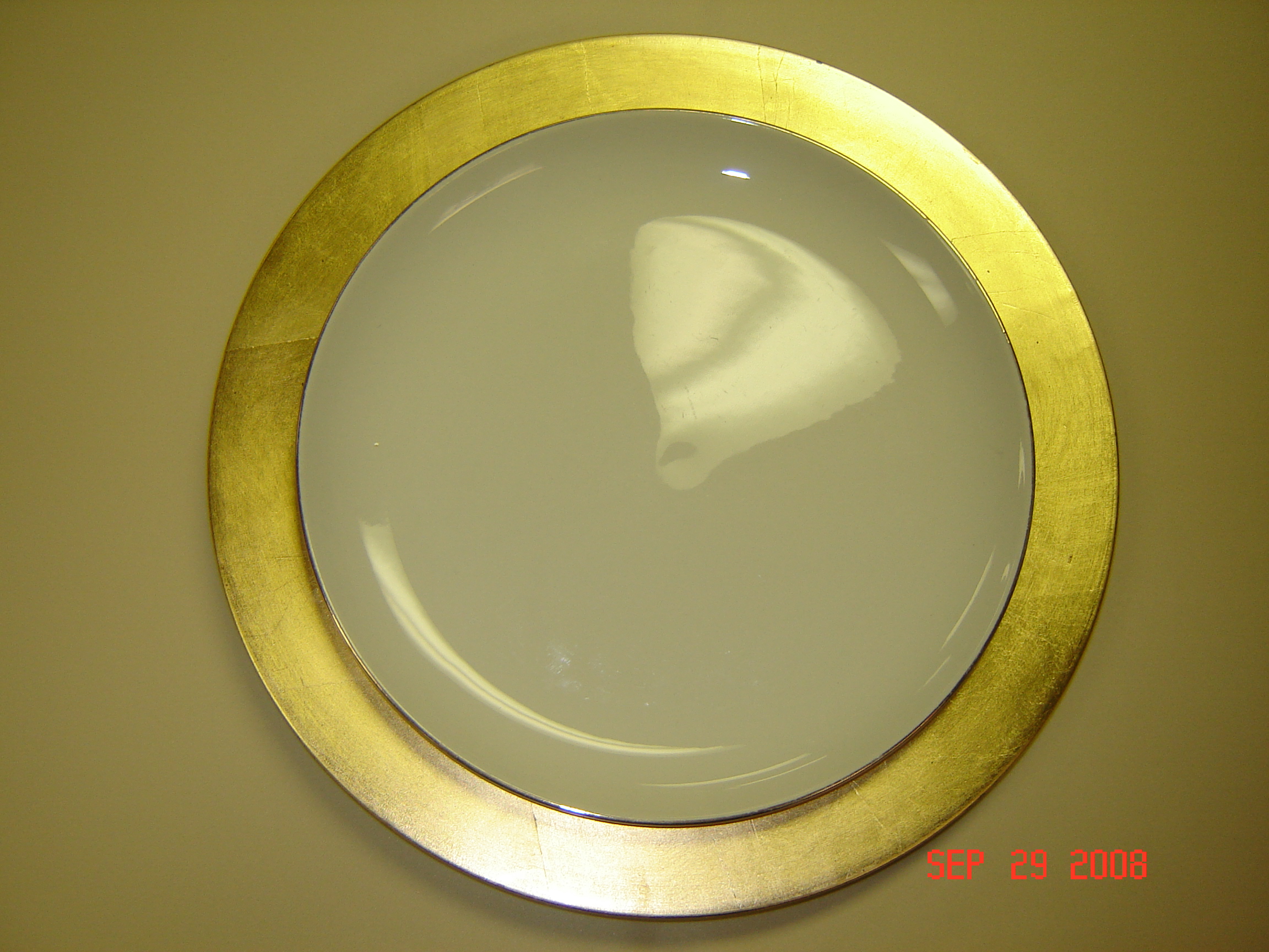 Simply Elegant Weddings & Special Events Charger Plate Rentals